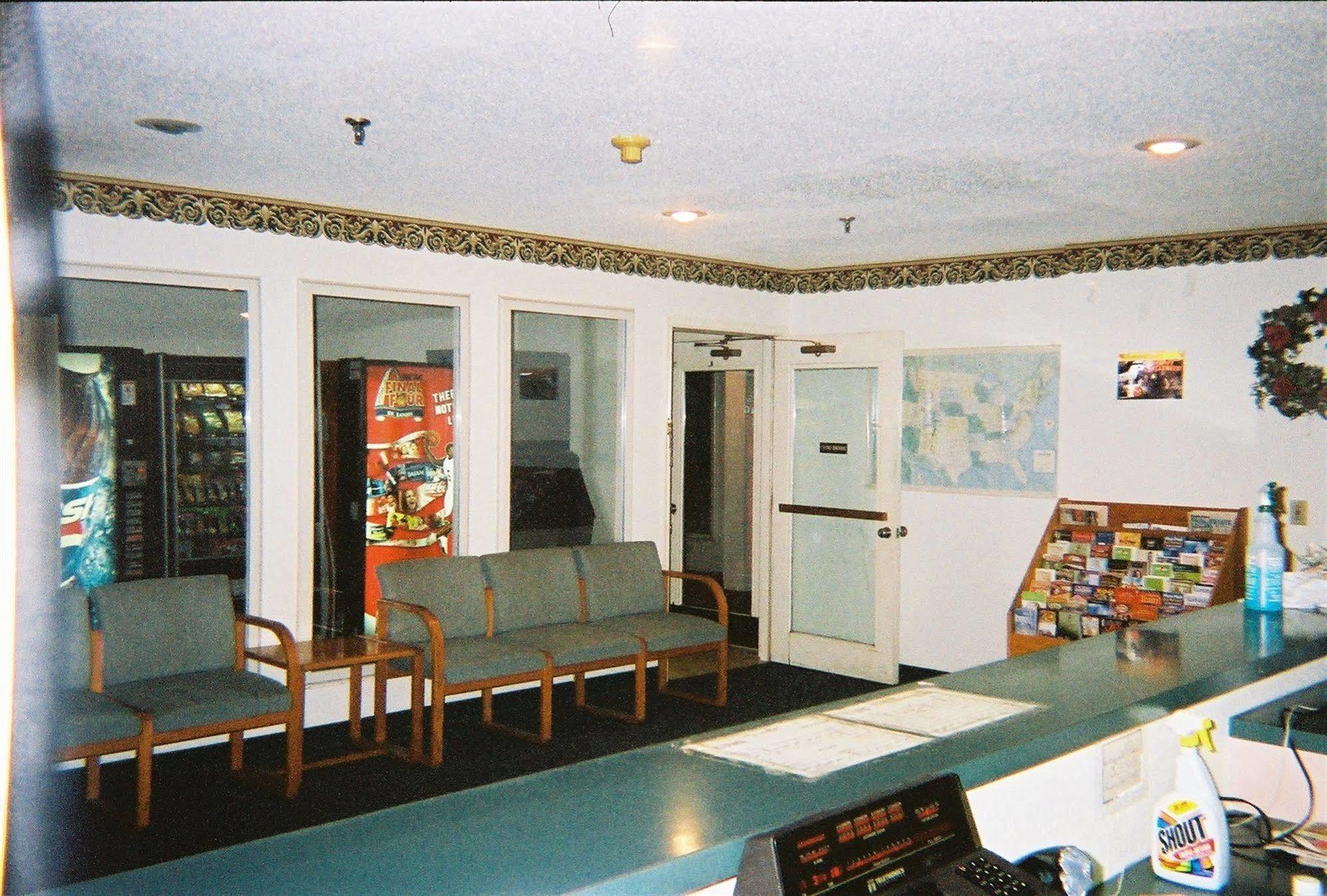 Budget Inn Wentzville Extérieur photo